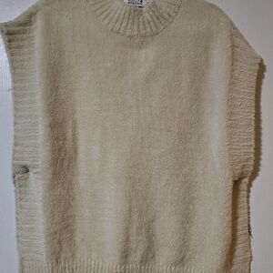 Molly Bracken Womens Cream Sleeveless Sweater Vest